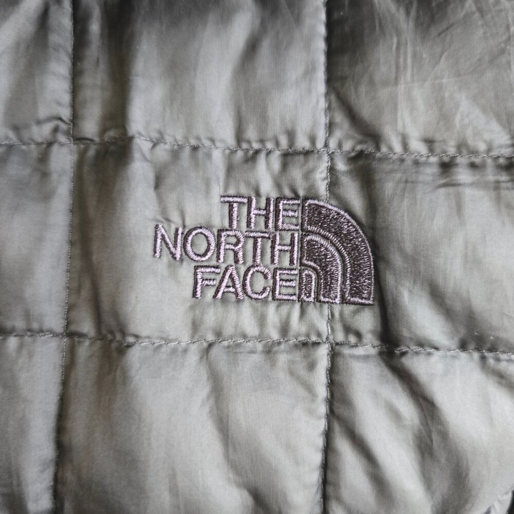Northface Jacket - image 8